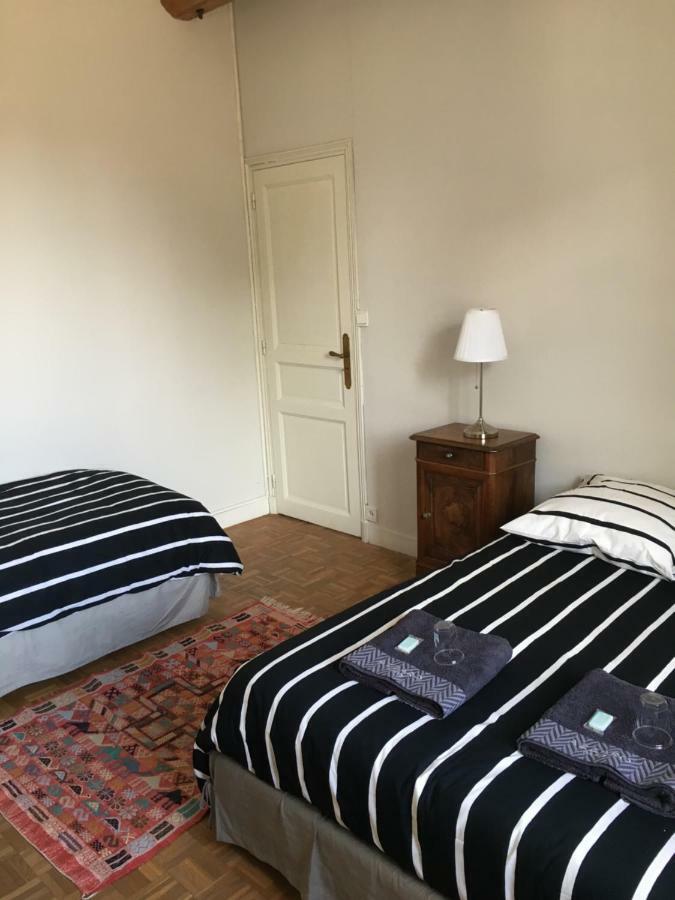 Chambres D Hotes Chez Francoise Et Michel Piscine 4 Chambres 8 Lits Chaumes-en-Brie Экстерьер фото
