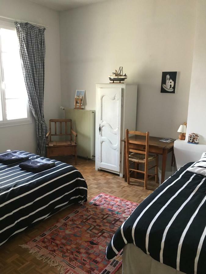 Chambres D Hotes Chez Francoise Et Michel Piscine 4 Chambres 8 Lits Chaumes-en-Brie Экстерьер фото