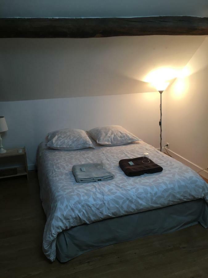 Chambres D Hotes Chez Francoise Et Michel Piscine 4 Chambres 8 Lits Chaumes-en-Brie Экстерьер фото
